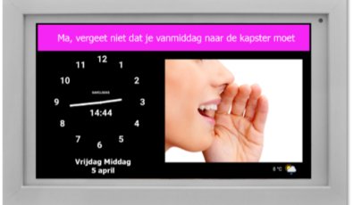 Mijn eigen stem op de DayClock seniorenklok, hoe doe ik dat ?